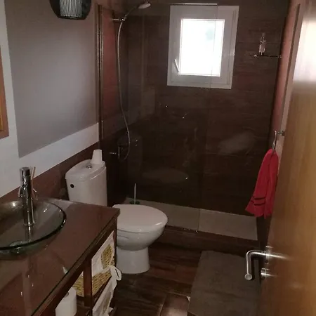 Charming House With Shared Pool In * Riumar