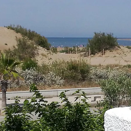 Charming House With Shared Pool In Tatil Evi Riumar